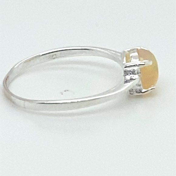 Welo Opal .80ct Platinum Solid Silver Ring - Picture 5 of 7